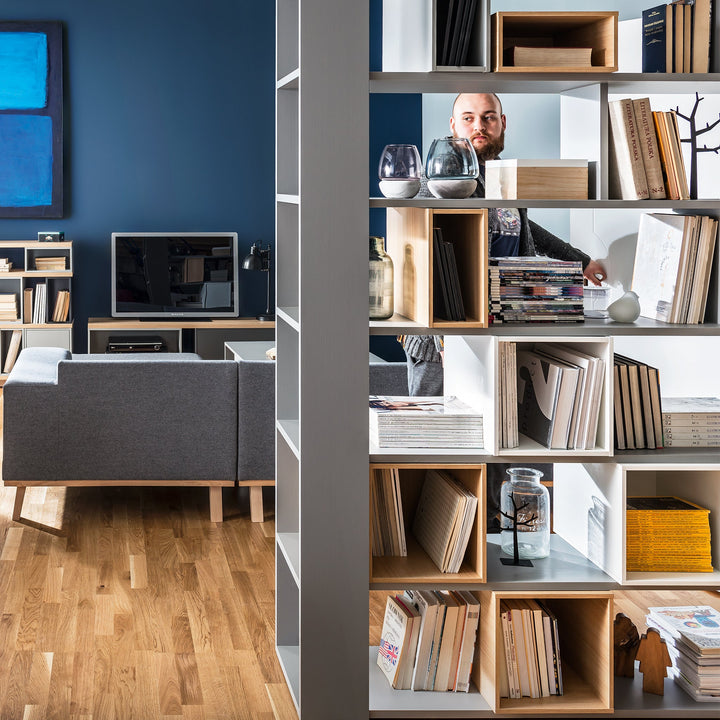 The Decorators: Biblioteca inalta/separator camera alb VOX 4 You 168x40.5x206 cm