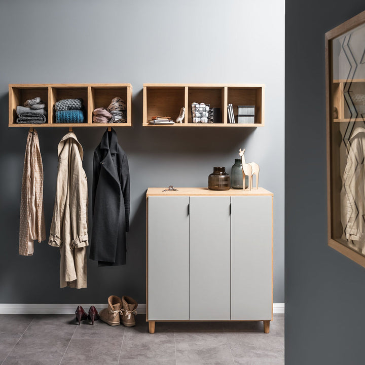 The Decorators: Comoda cu usi VOX Simple