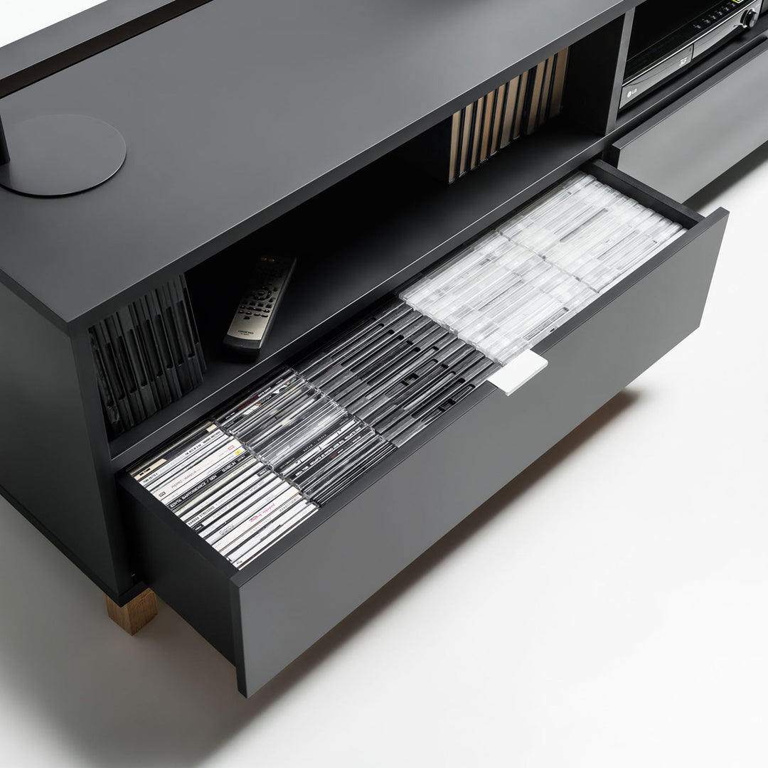 The Decorators: Comoda TV 180 cm cu sistem pentru accesorii VOX Simple