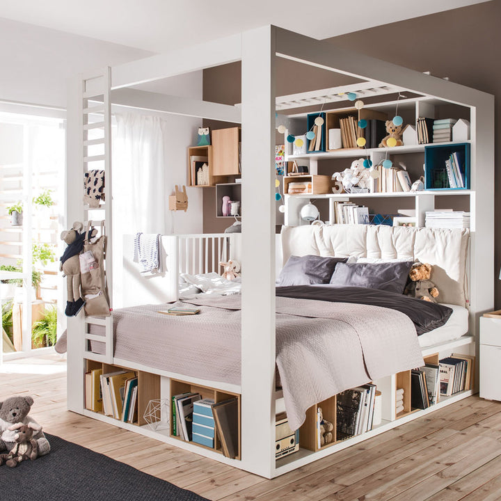 The Decorators: Scara verticala pentru pat cu baldachin VOX 4 You