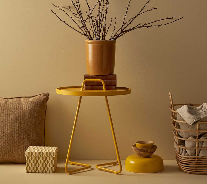 The Decorators: Masuta laterala medie Cane-line On-The-Move Dark rose