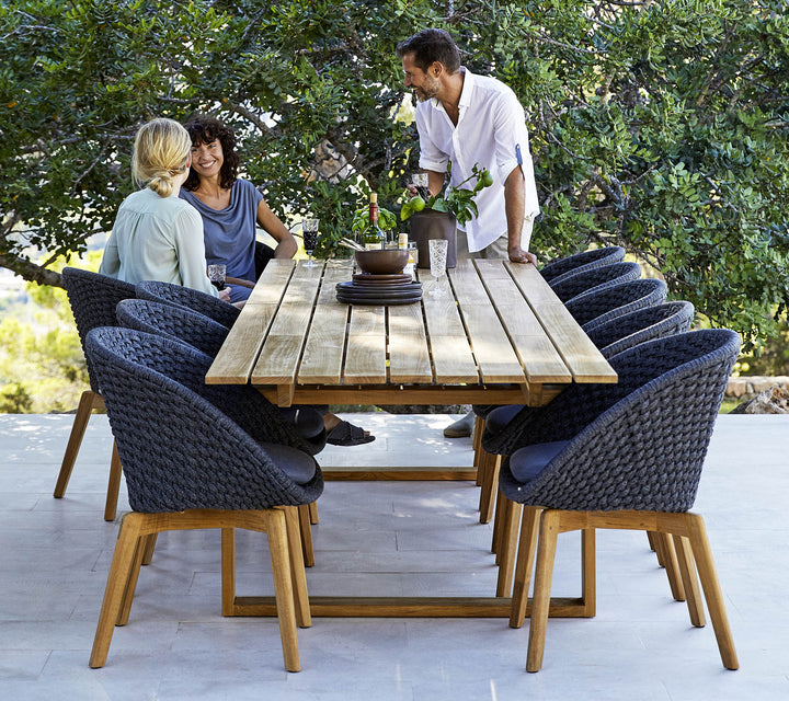 The Decorators: Masa de exterior extensibila Cane-line Endless 332x100 cm