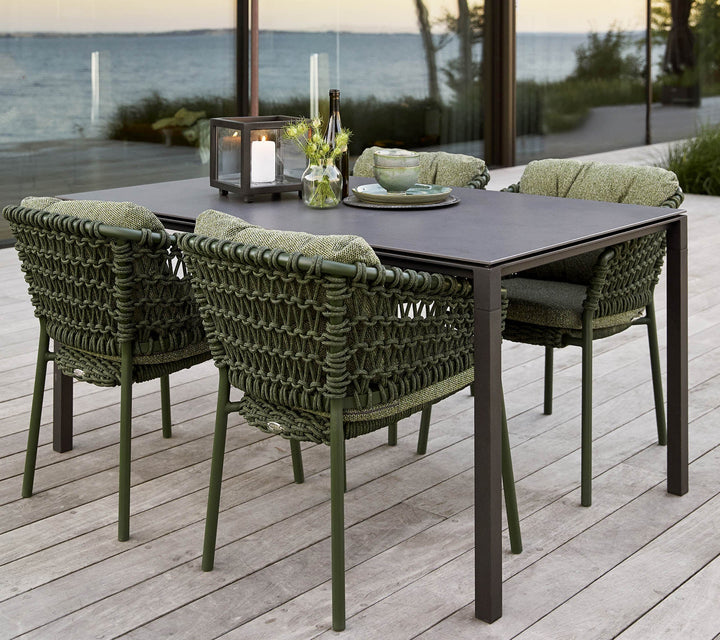 The Decorators: Masa de exterior Cane-line Pure 150x90 cm Lava Grey/Basalt