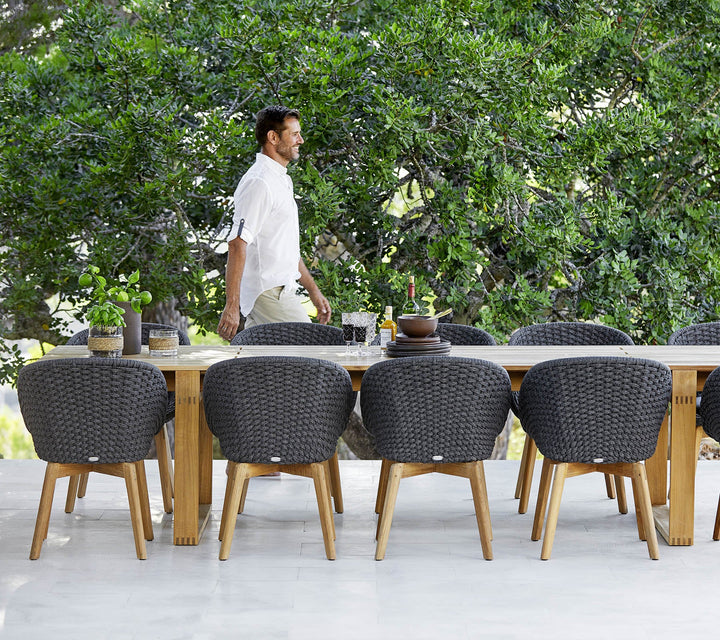 The Decorators: Scaun de exterior Cane-line Peacock Gri deschis