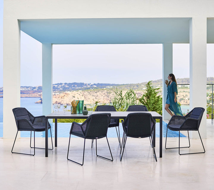 The Decorators: Scaun de exterior Cane-line Breeze Negru
