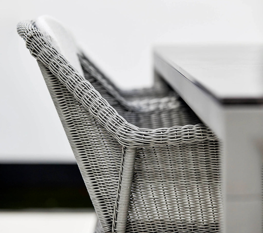 The Decorators: Scaun de exterior Cane-line Breeze Negru
