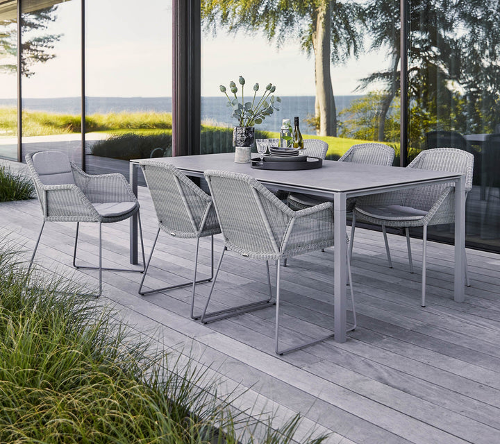 The Decorators: Scaun de exterior Cane-line Breeze Negru