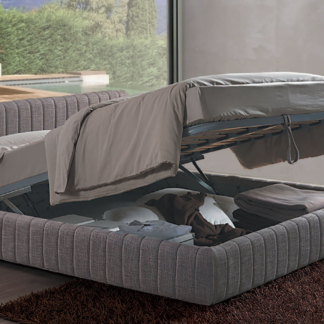 The Decorators: Pat cu depozitare Feel Easy Respace