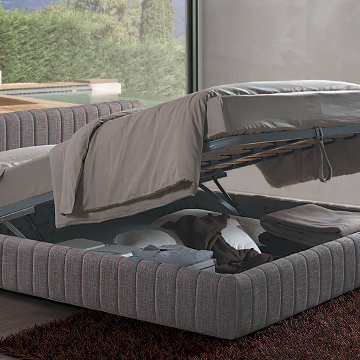 The Decorators: Pat cu depozitare Feel Easy Respace