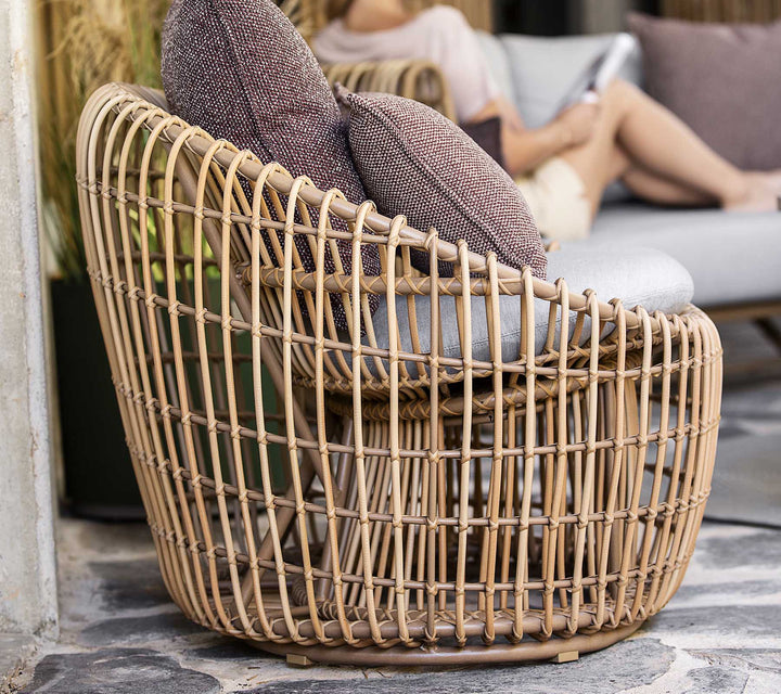 The Decorators: Fotoliu outdoor Cane-line Nest rotund