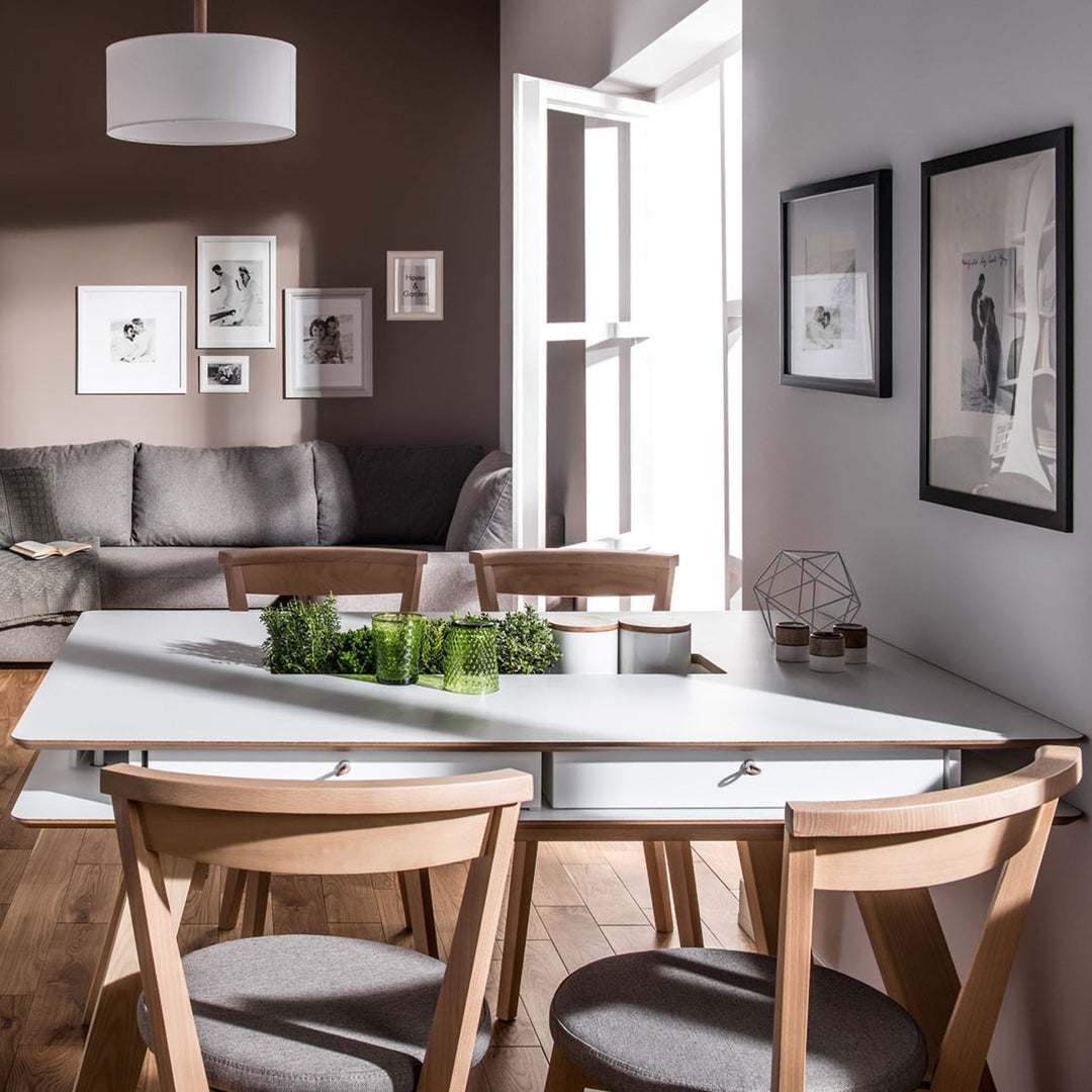 The Decorators: Scaun VOX Closer