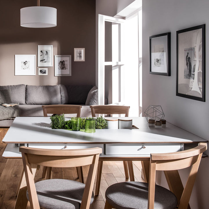 The Decorators: Scaun VOX Closer