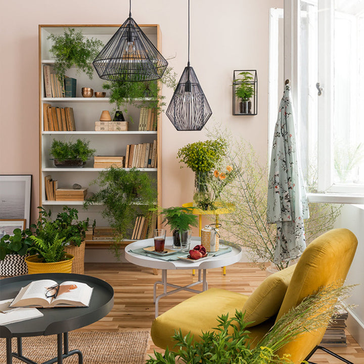 The Decorators: Lustra VOX Uwo