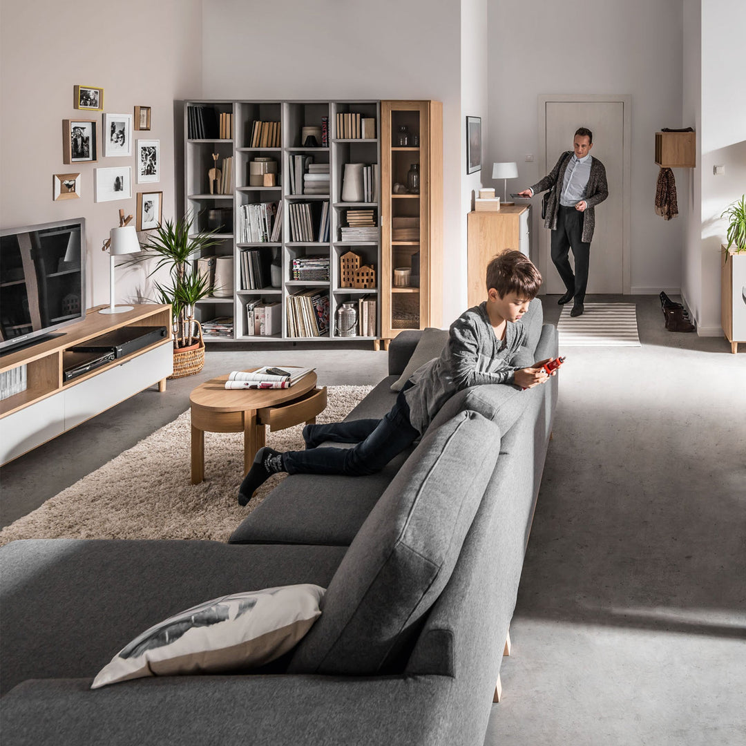 The Decorators: Comoda TV 180 cm cu sistem pentru accesorii VOX Simple