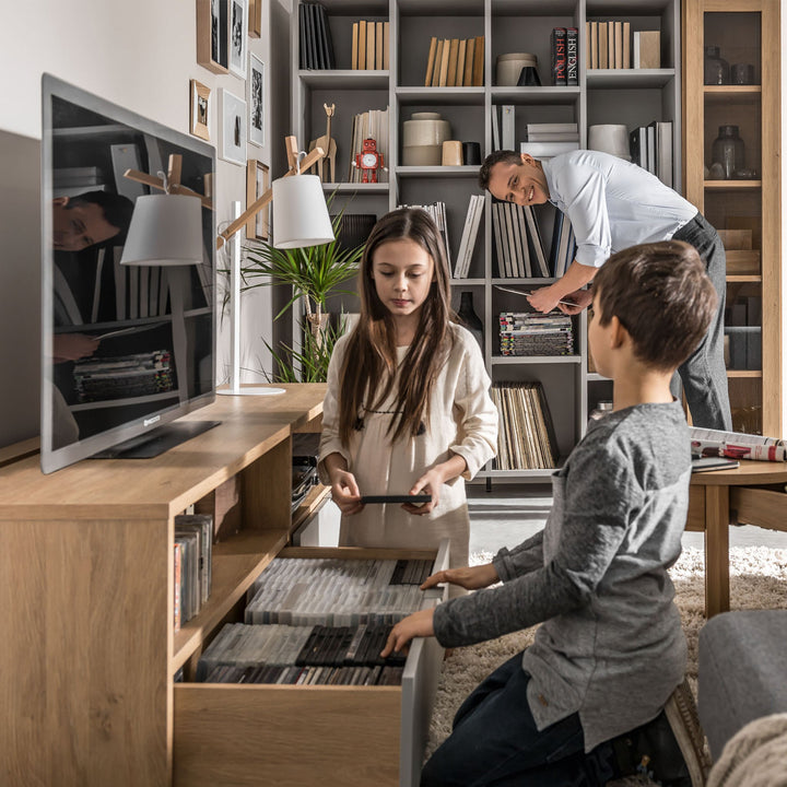 The Decorators: Comoda TV 180 cm cu sistem pentru accesorii VOX Simple
