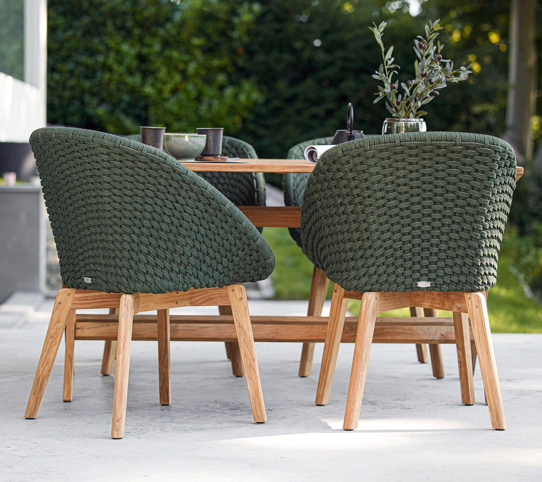 The Decorators: Scaun de exterior Cane-line Peacock Gri deschis