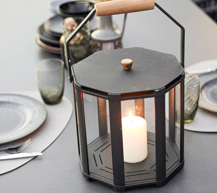 The Decorators: Felinar Cane-line Lightlux teak small