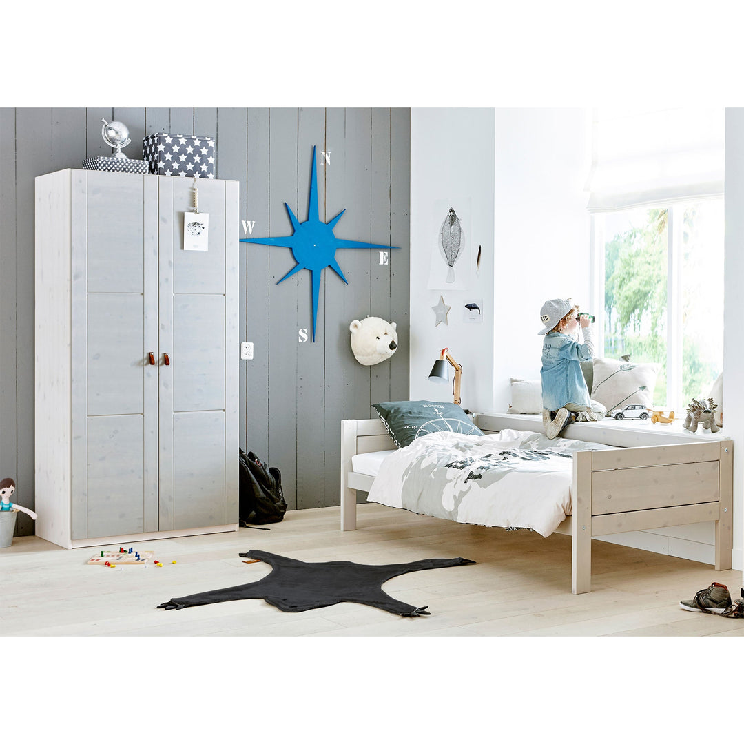 The Decorators: Dulap copii cu 2 usi, lemn de pin, white washed, 100x203 cm