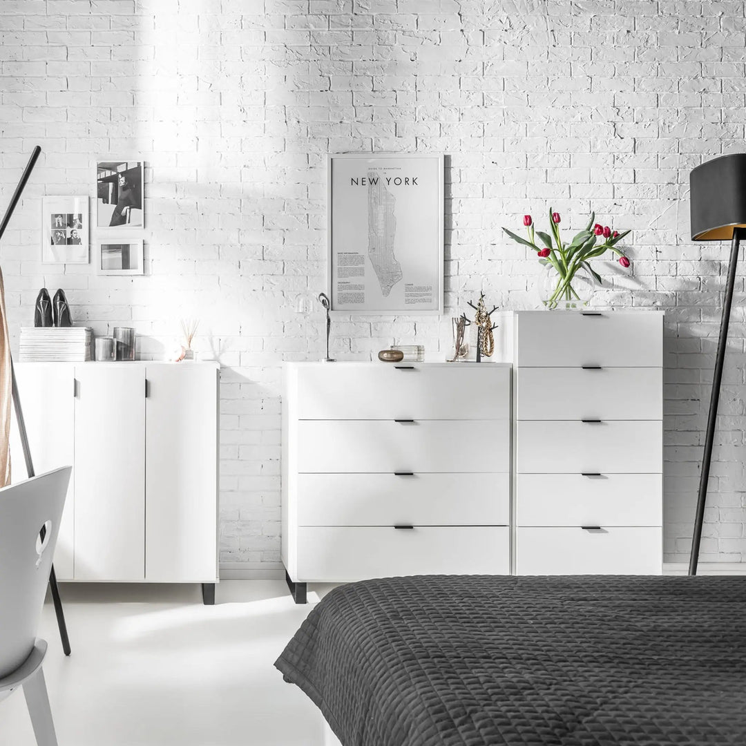 The Decorators: Comoda inalta cu sertare VOX Simple