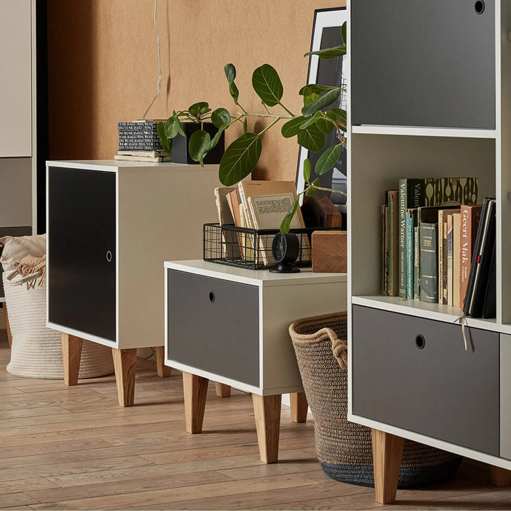 The Decorators: Cos Bolsa  VOX