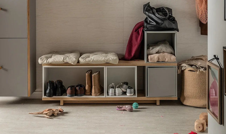 The Decorators: Cutie medie VOX Balance