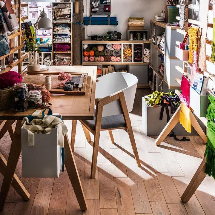 The Decorators: Cutie mica VOX Balance