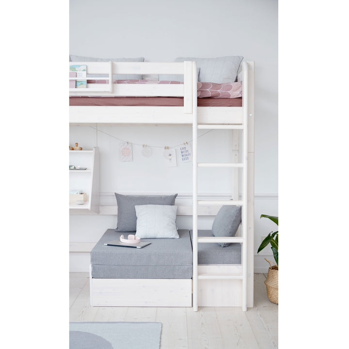 The Decorators: Pat inaltime 184 cm cu scara dreapta, birou si modul de dormit Flexa Classic 90x200 cm