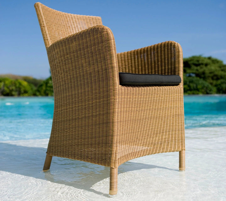 The Decorators: Scaun de exterior Cane-line Hampsted Taupe