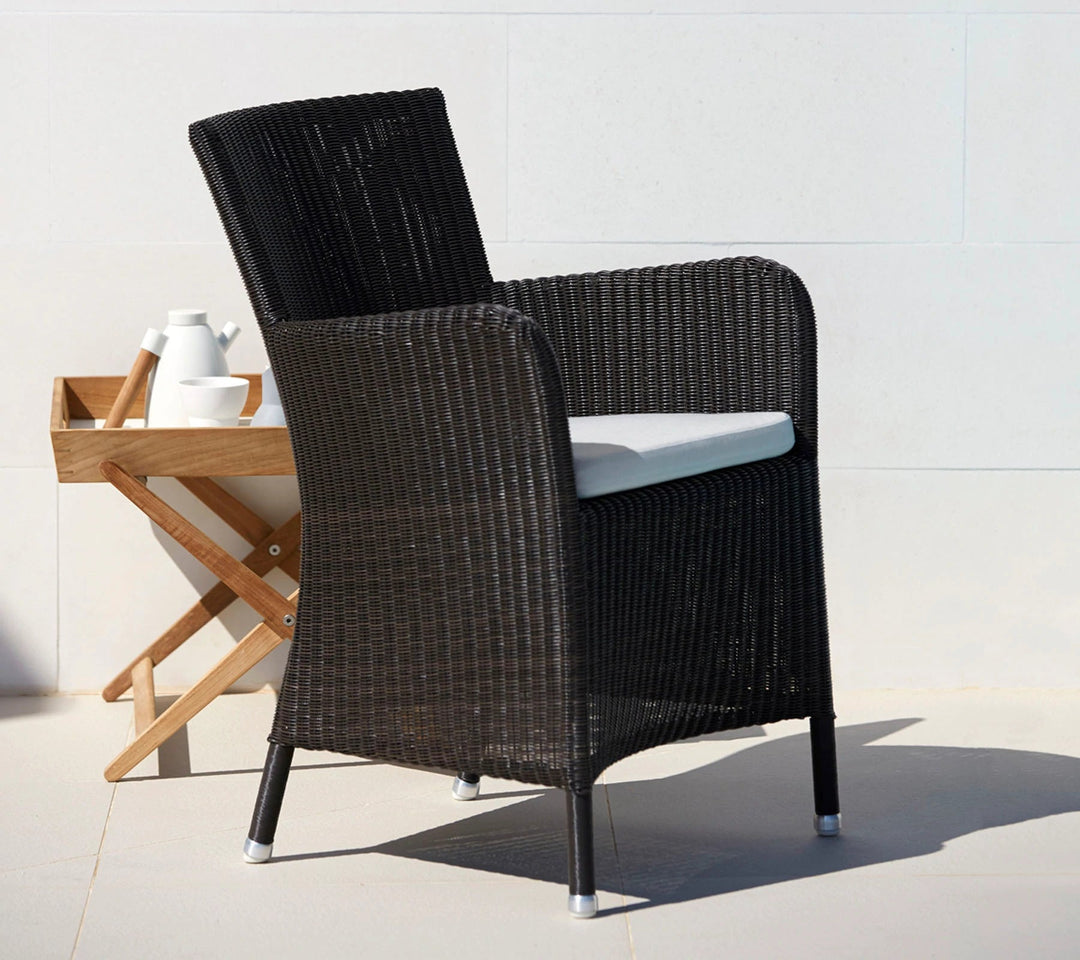The Decorators: Scaun de exterior Cane-line Hampsted Taupe