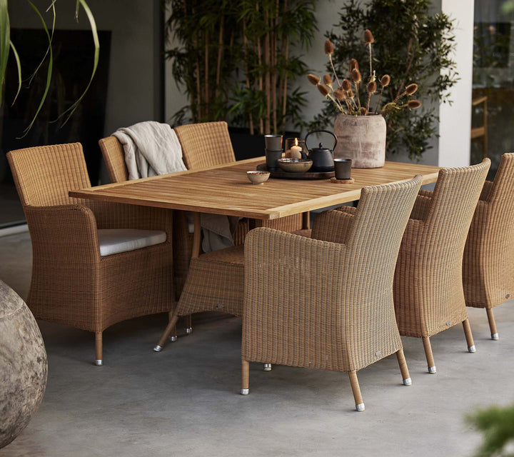The Decorators: Scaun de exterior Cane-line Hampsted Taupe