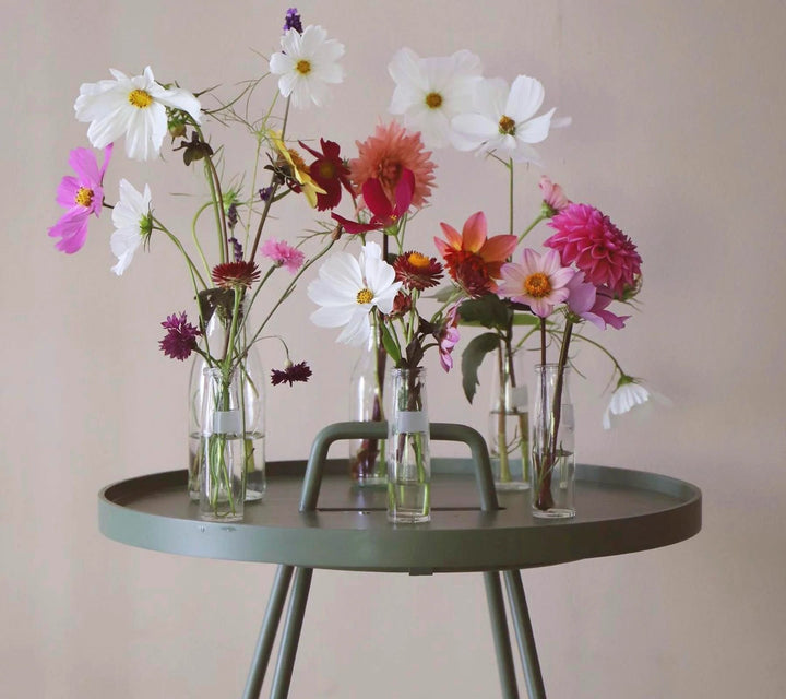 The Decorators: Masuta laterala medie Cane-line On-The-Move Dark rose