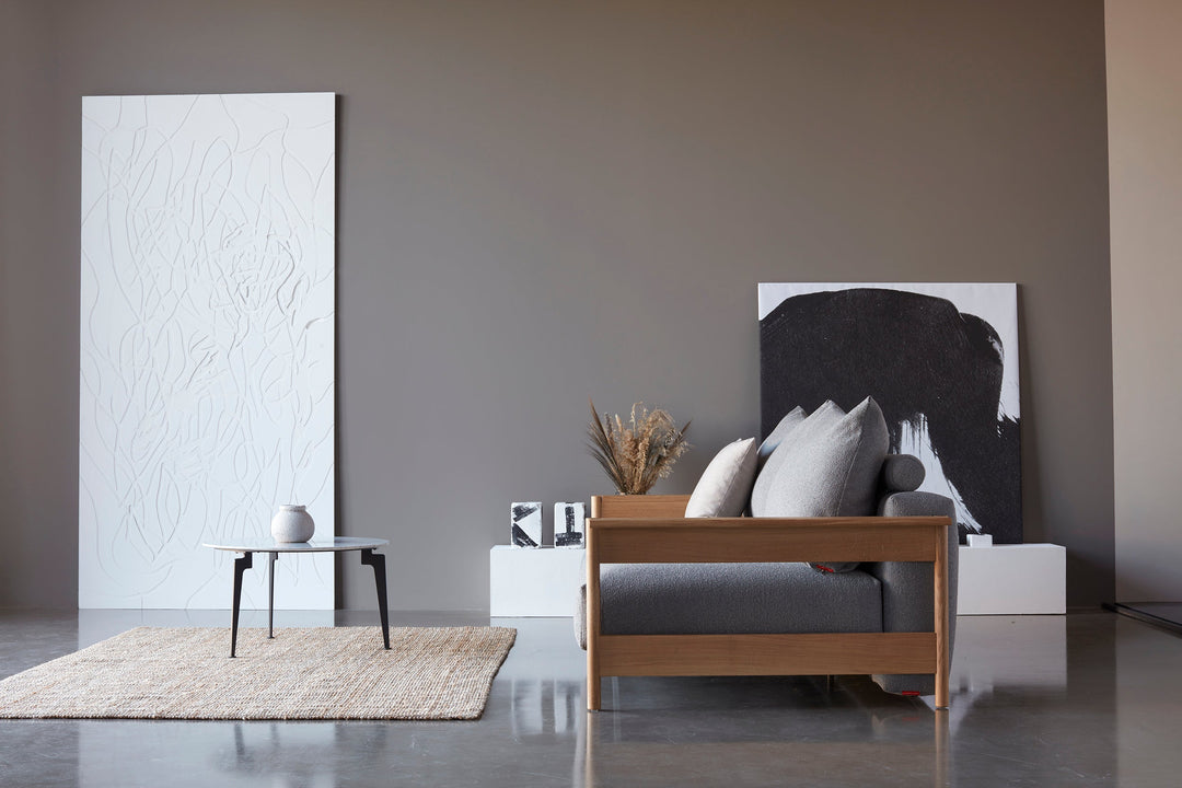 The Decorators: Canapea extensibila Malloy Wood Bouclé Ash Grey 150x200cm