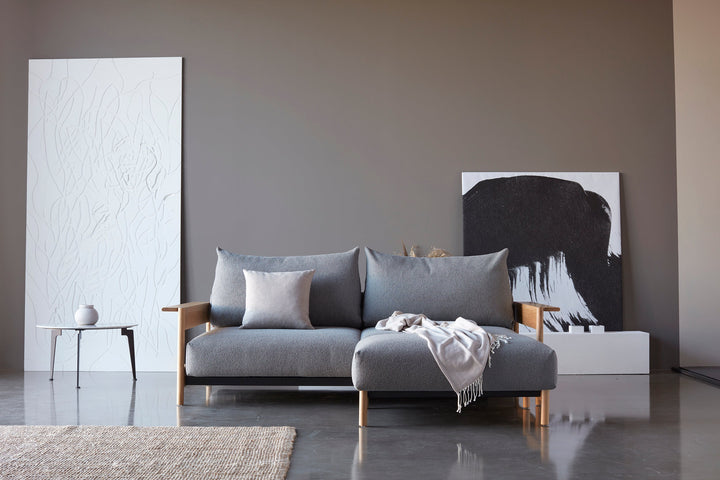 The Decorators: Canapea extensibila Malloy Wood Bouclé Ash Grey 150x200cm