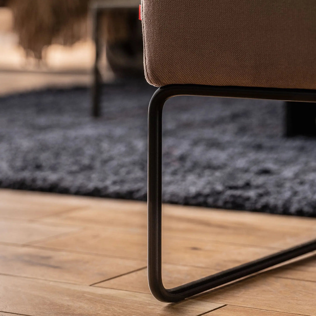 The Decorators: Modul fara brate VOX Pelo