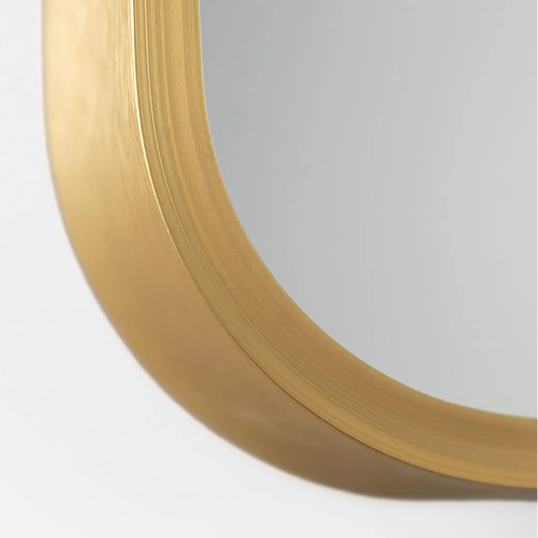 The Decorators: Oglinda VOX Vano