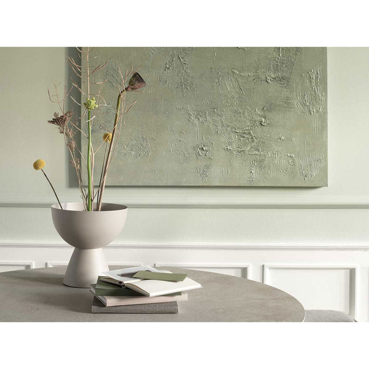 The Decorators: Vaza BoConcept Luna