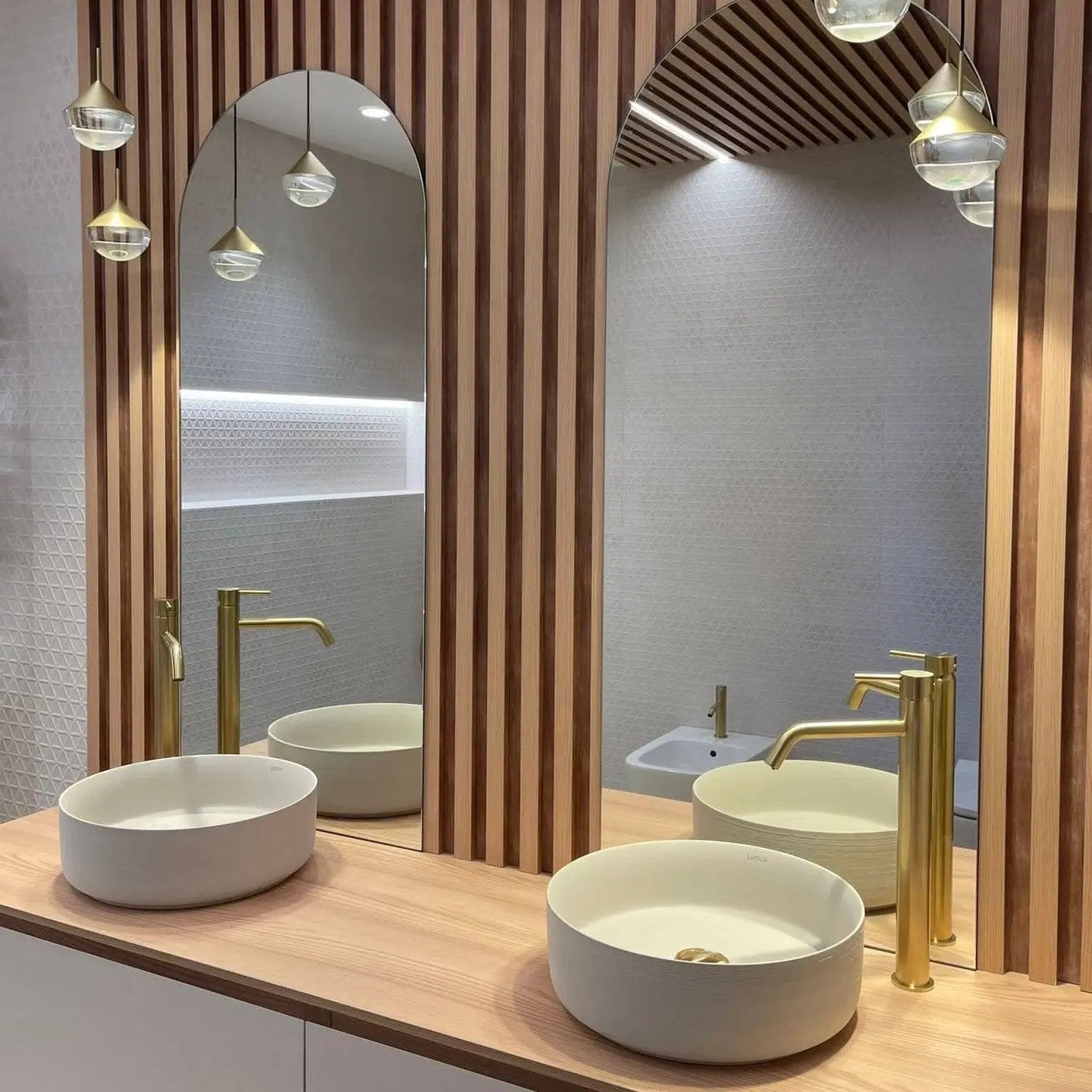 The Decorators: Profil stanga Linerio, L-Line Natural