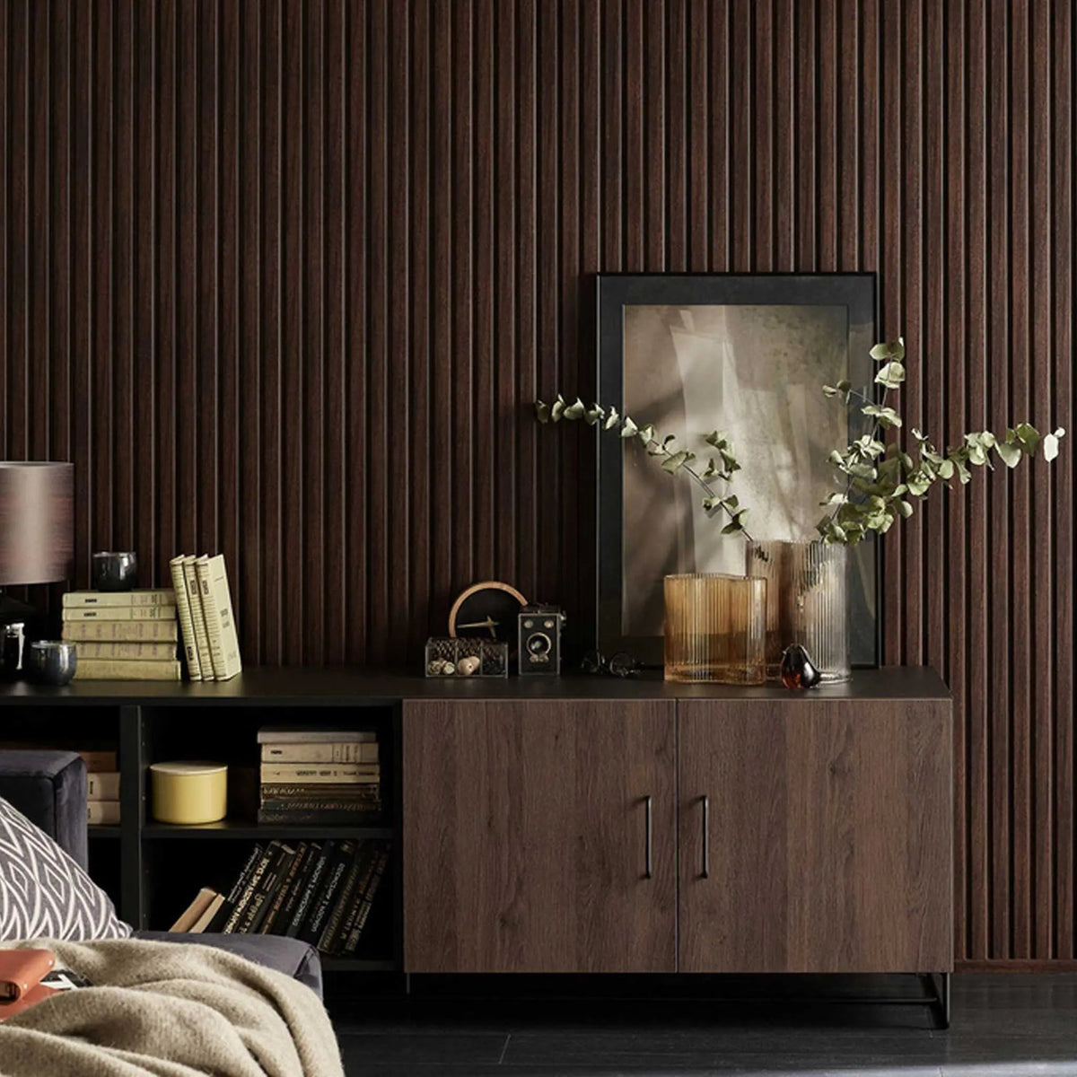 The Decorators: Profil stanga Linerio, M-Line Chocolate