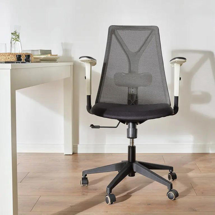 The Decorators: Scaun VOX Nett