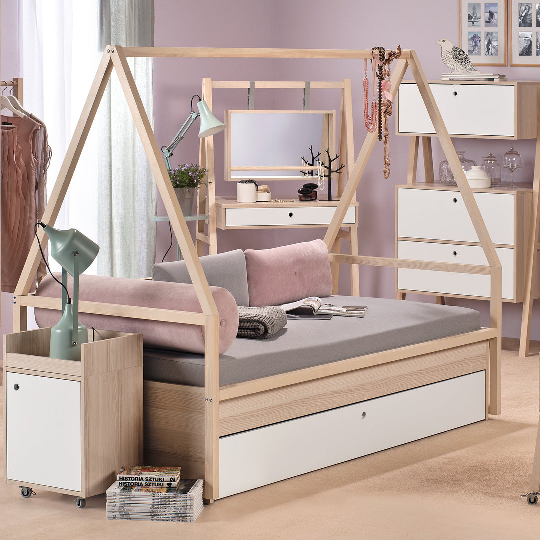 The Decorators: Cadru mobil cort Tipi VOX Spot