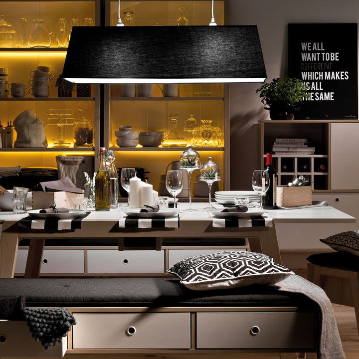 The Decorators: Vitrina VOX Spot