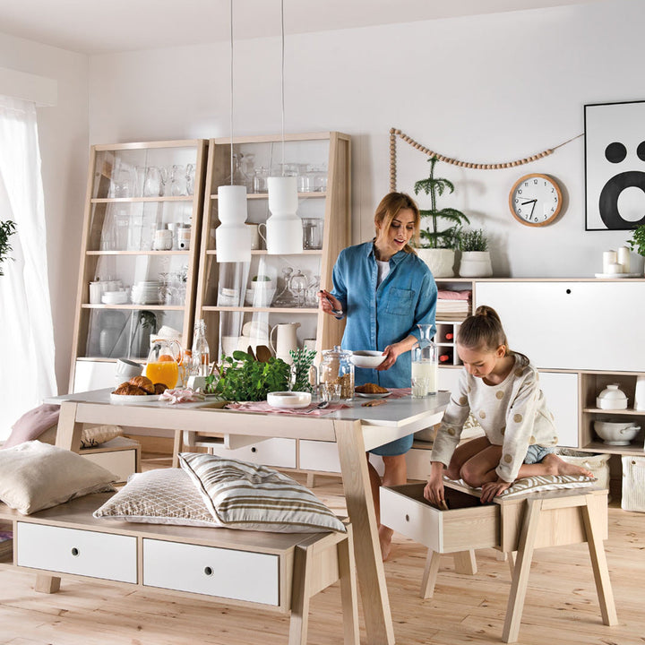 The Decorators: Noptiera / Taburet VOX Spot