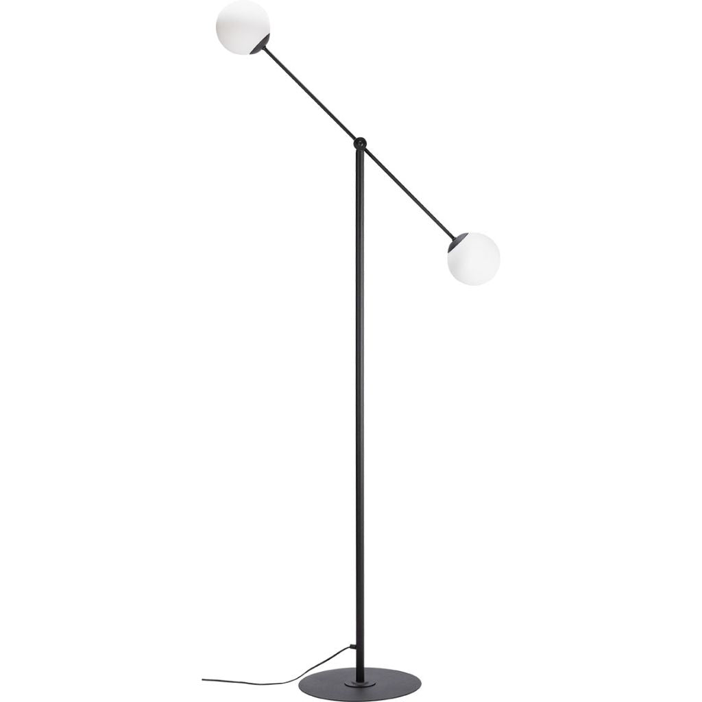 The Decorators: Lampadar VOX Ohio Milkshake, cu sticla alba mata