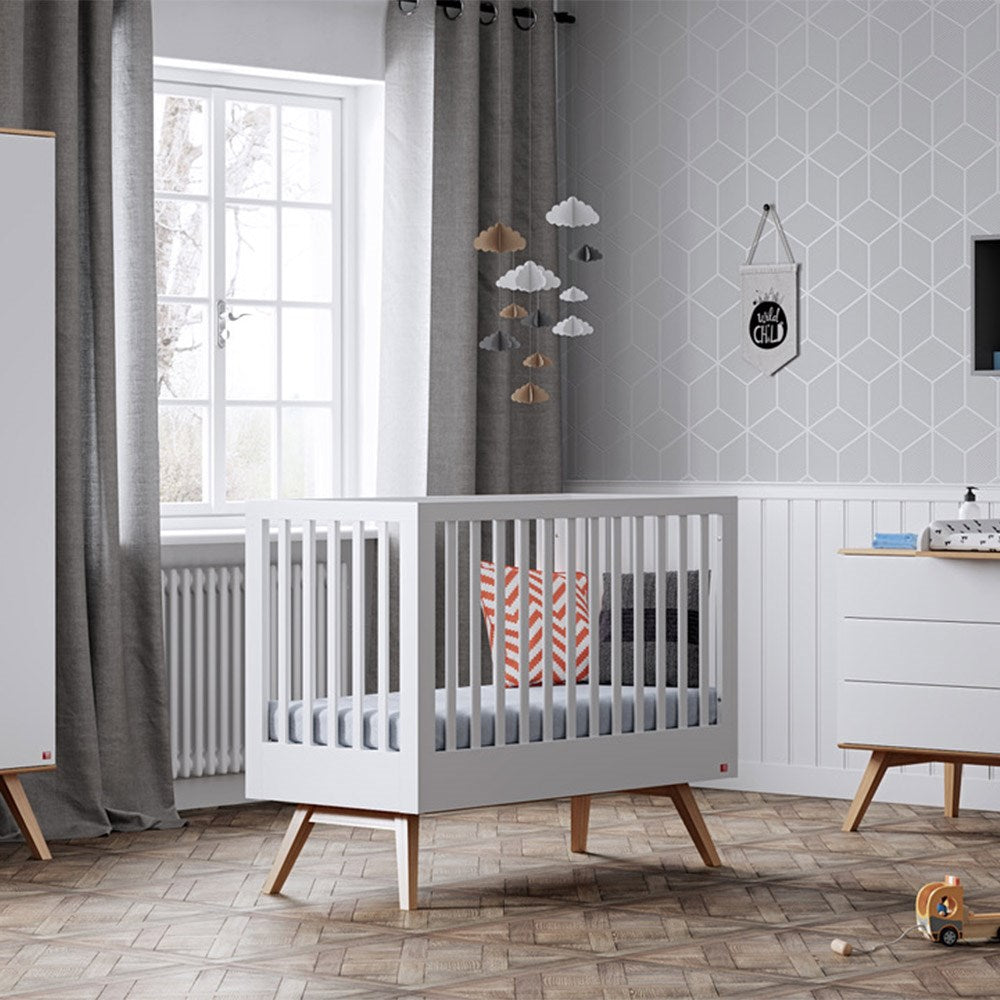 The Decorators: Pat bebe VOX Baby Nature 60x120, alb/stejar