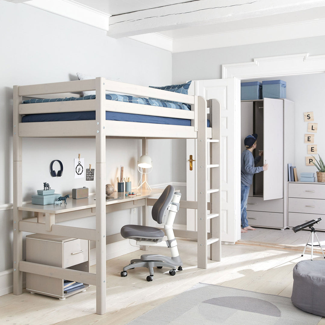 The Decorators: Pat inaltime 184 cm cu scara dreapta Flexa Classic 90/140x200 cm
