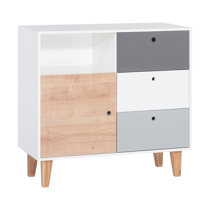 The Decorators: Comoda VOX Baby Concept