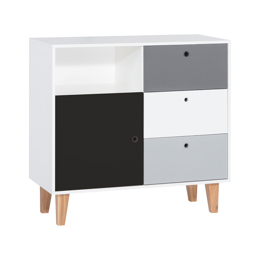 The Decorators: Comoda VOX Baby Concept