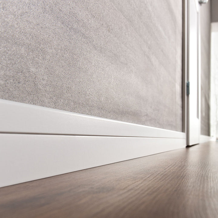 The Decorators: Plinta MDF Estilo 75 Alb 2.4 E301, 1 buc