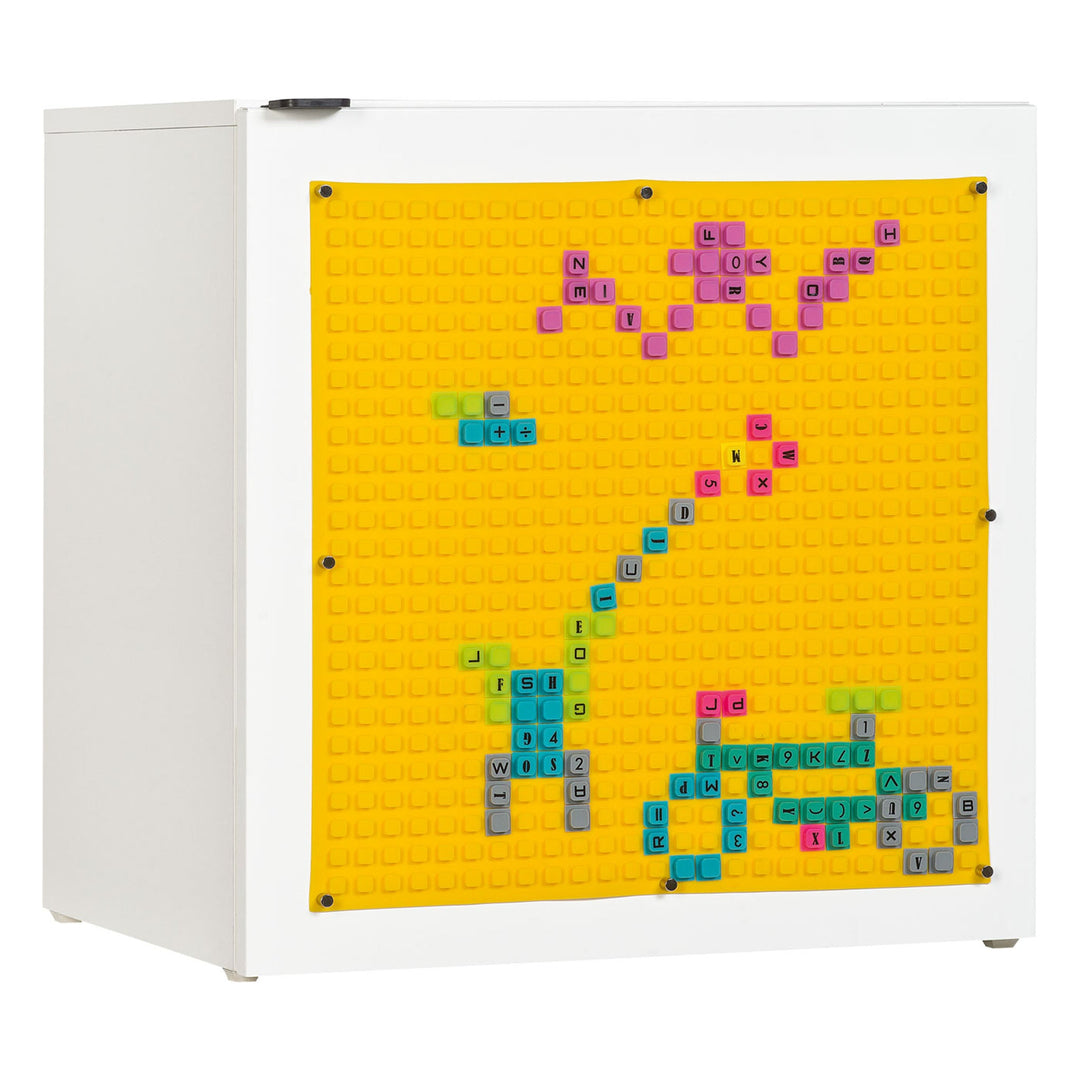 The Decorators: Front decorativ silicon Tabla VOX Young Users
