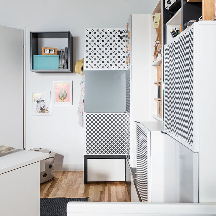 The Decorators: Etajera perete cubica simplu VOX Young Users
